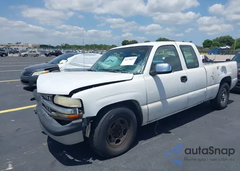 2001 Chevrolet Silverado 1500 Ls z USA, uszkodzony, nr VIN 2GCEC19V611365497